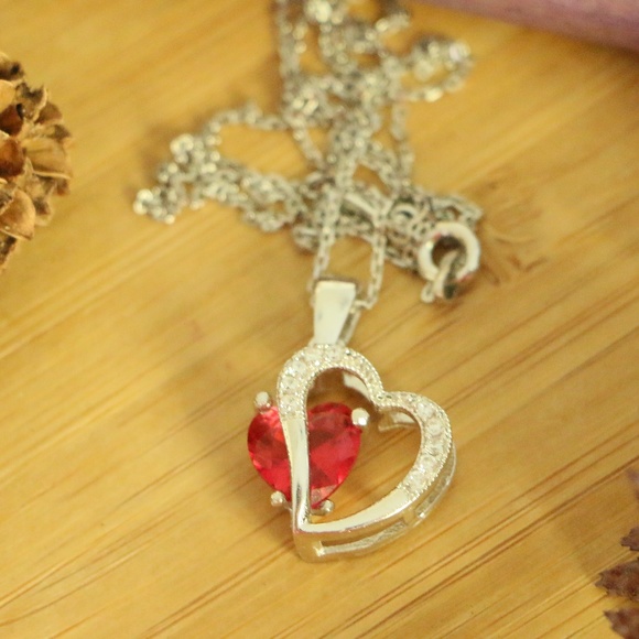 925 Sterling Silver 2Hearts red cubic zirconia - Picture 3 of 7